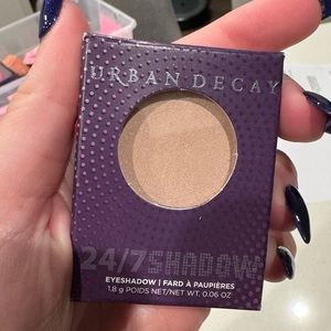 NEW Urban Decay Eyeshadow